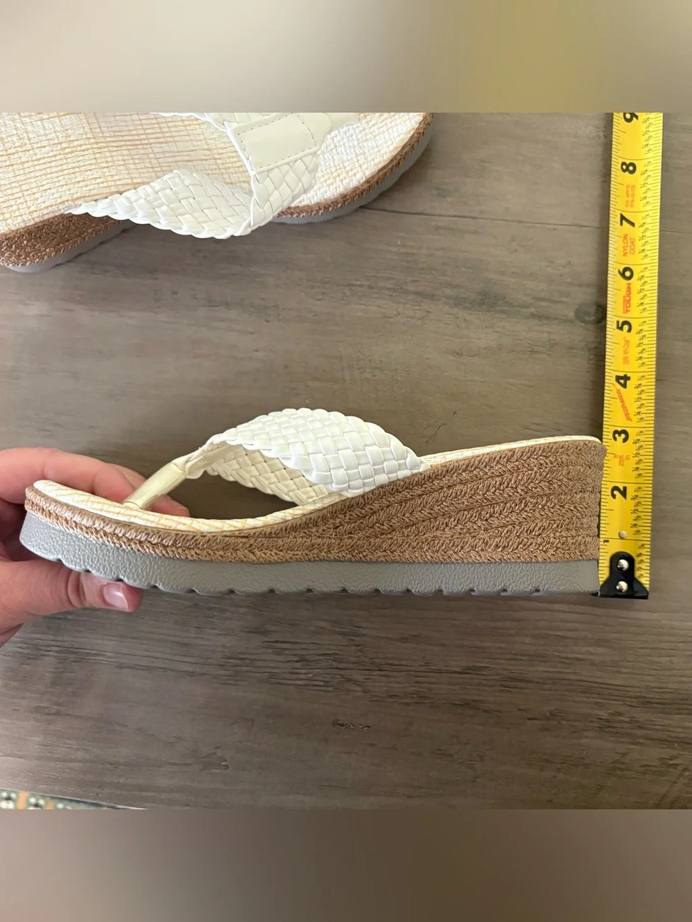 White Braided Wedge Flip Flop Sandals Espadrille Size 35 NWOT